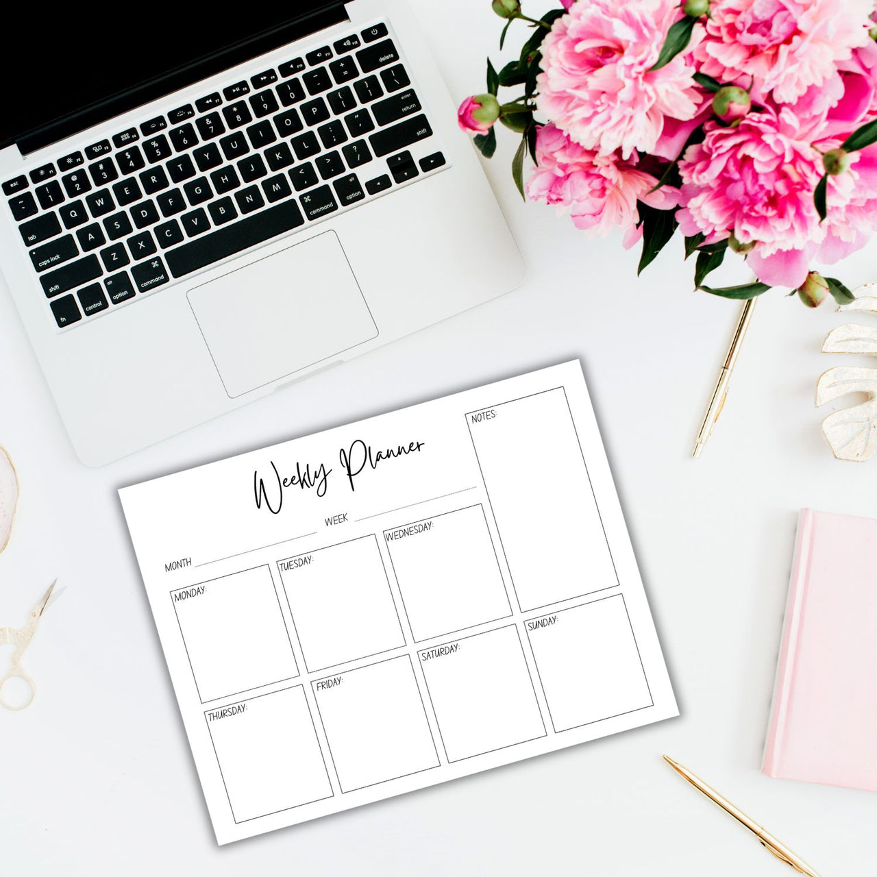 The Minimalist Weekly Desk Pad - Undated Tear-Off Desktop Calendar (8.5 x 11")