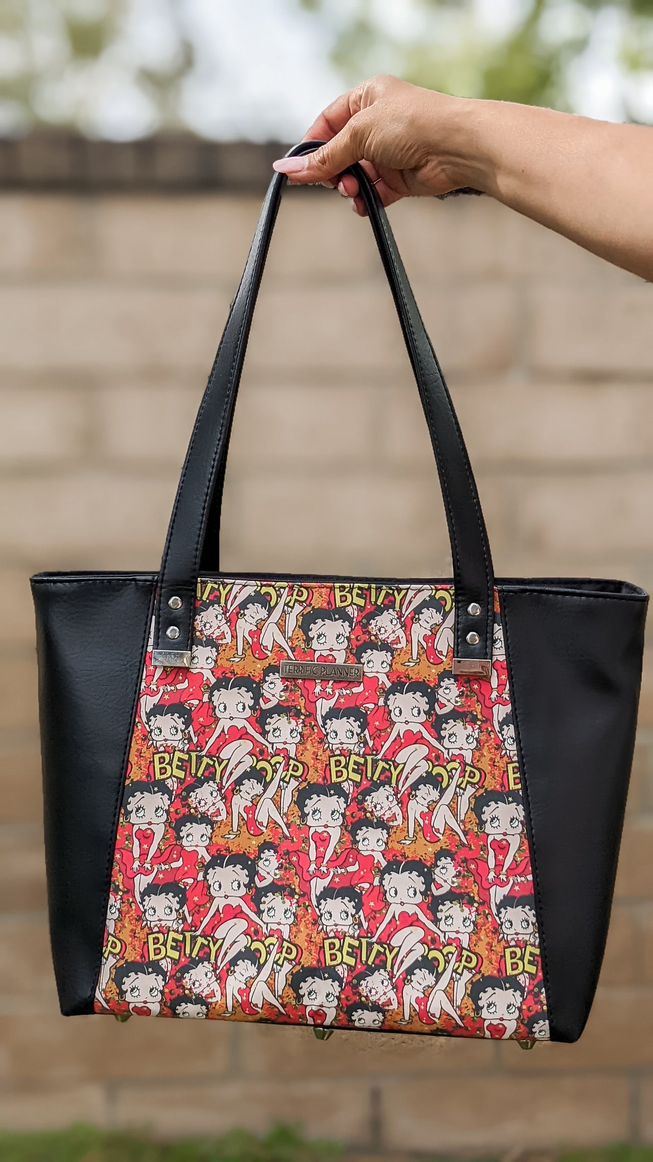 Beautiful Betty Tote / Handbag