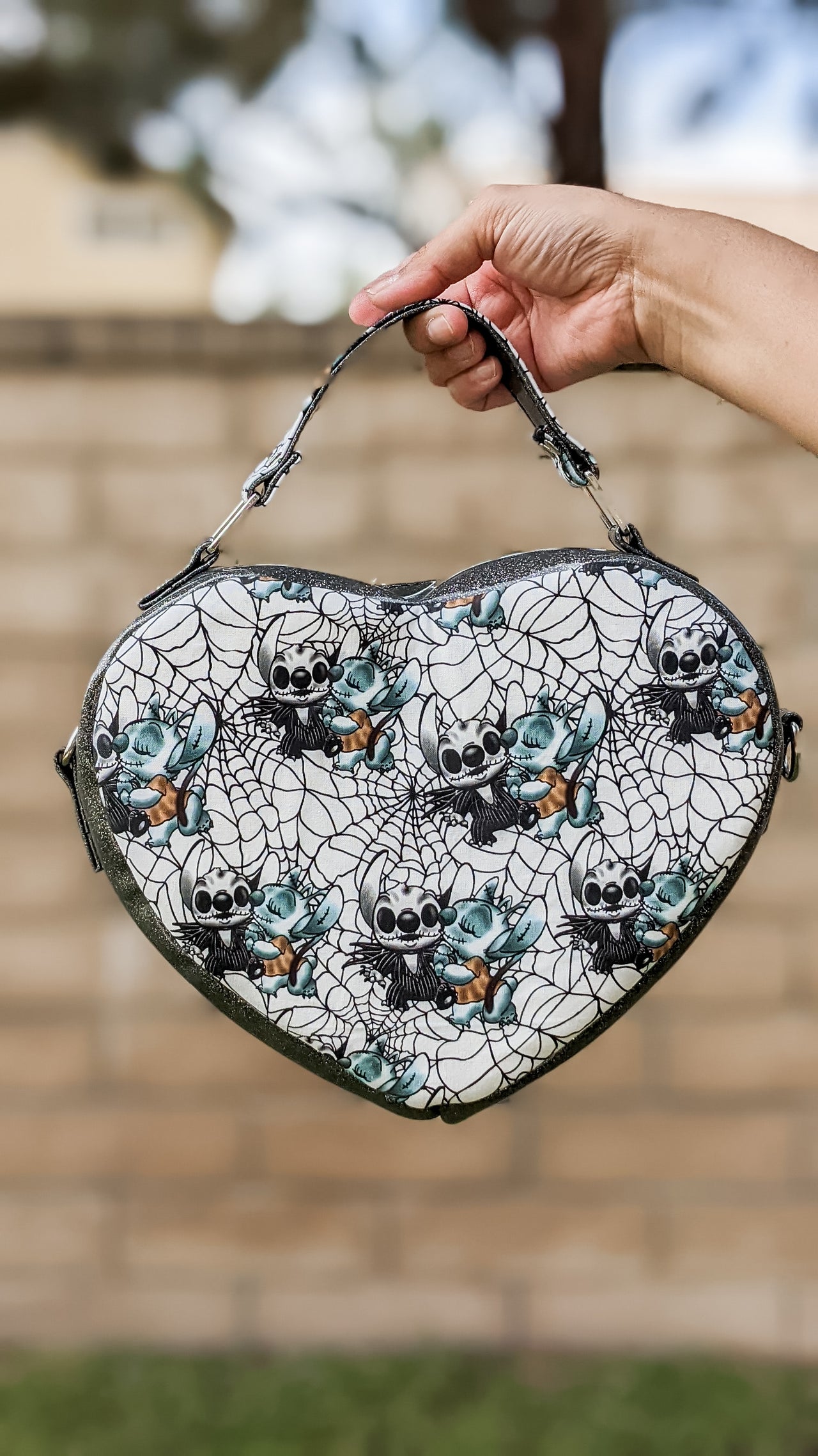 Cute Alien Pumpkin Man Mini Heart Bag