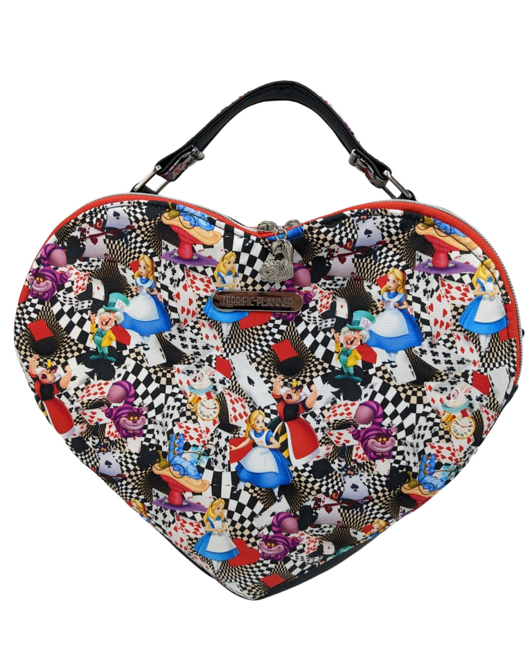 WHAT YOU GOT IN THAT BAG!?! #QuiltedHeart #HeartBag DM me with any que